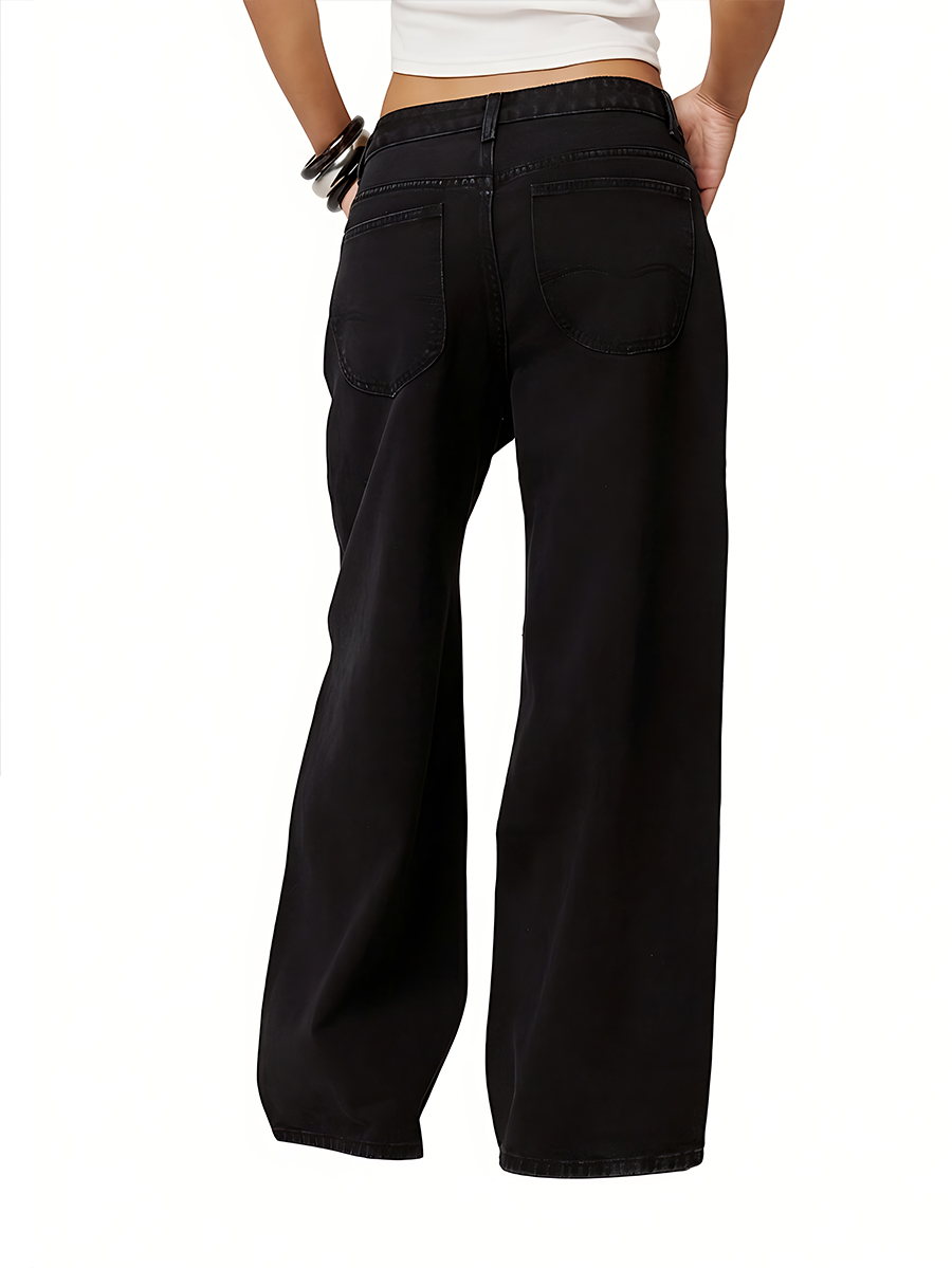 Women's Black Low Rise Straight Leg Jeans with Pockets